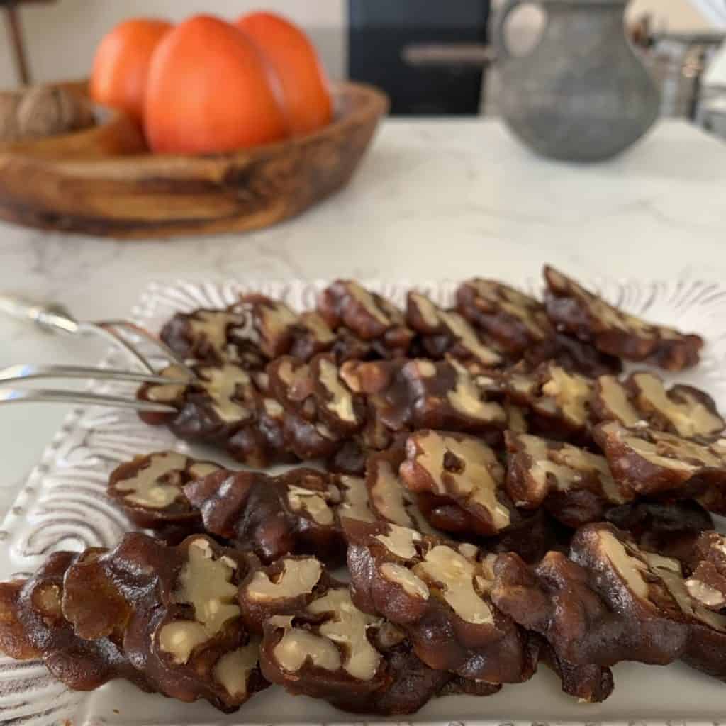 Walnut sharan in a white plate.